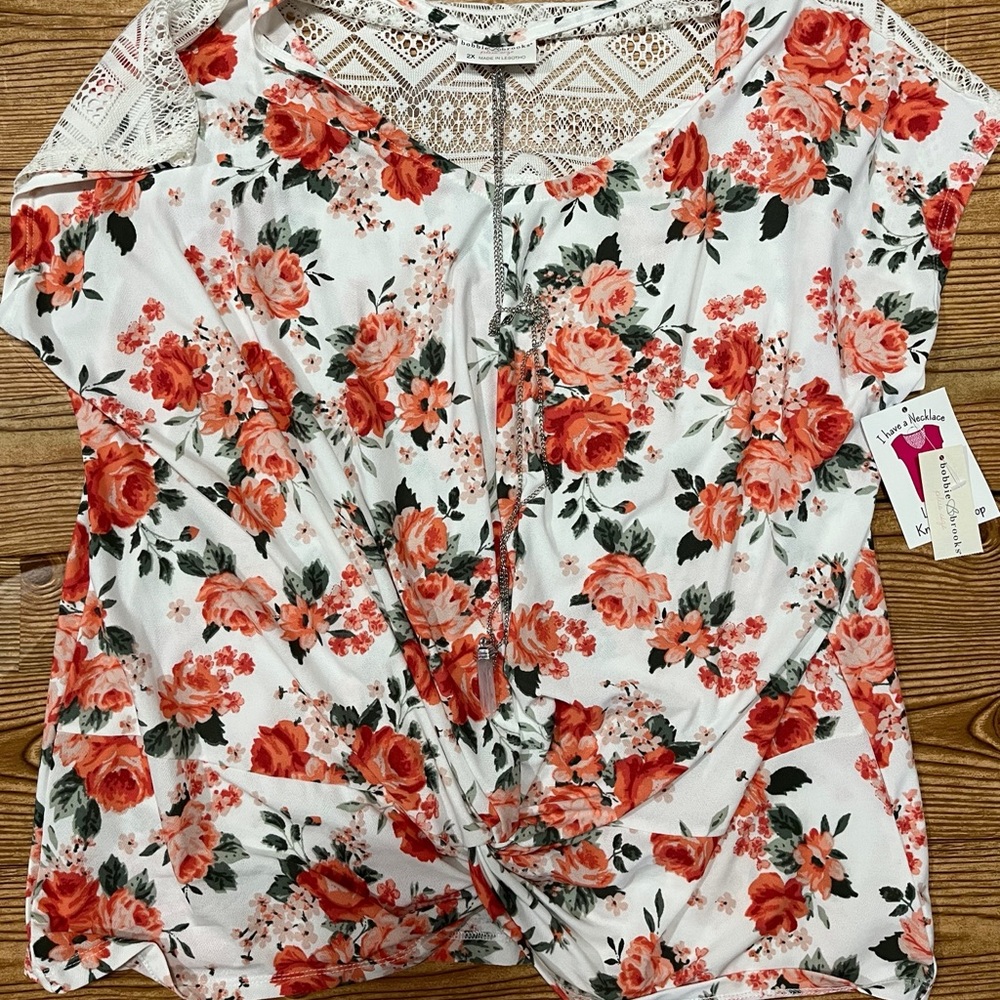 NEW Bobbie Brooks White Floral Shirt With Necklace